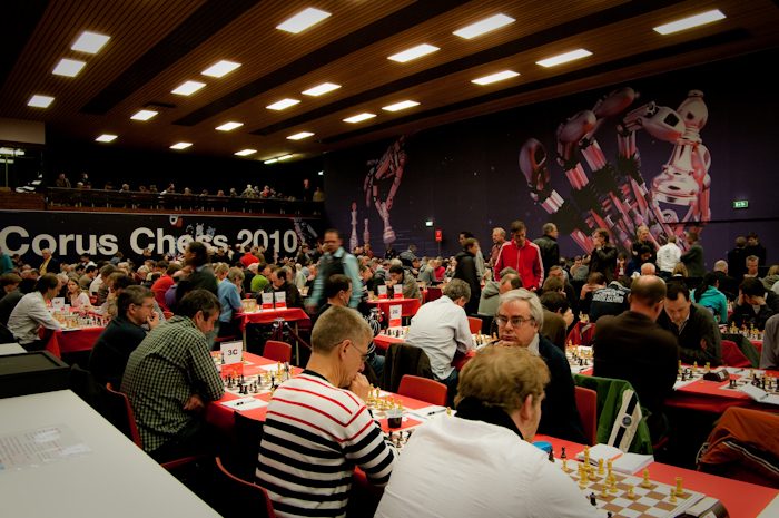 Playing hall - full