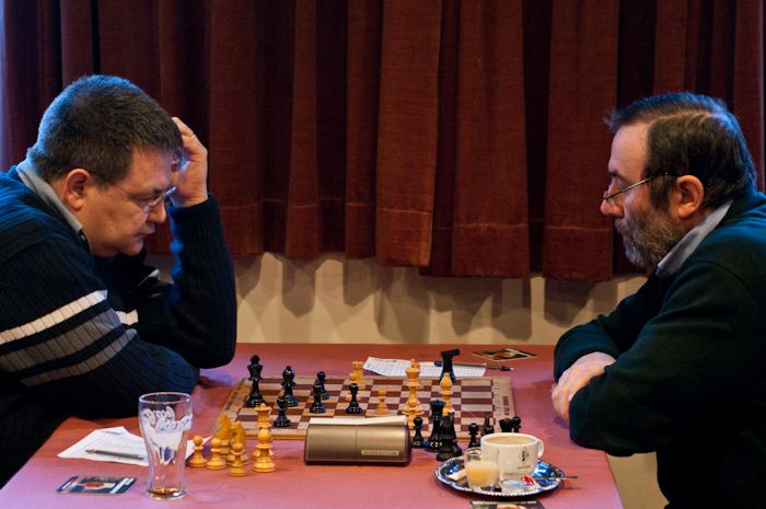 Pere is playing on board 1